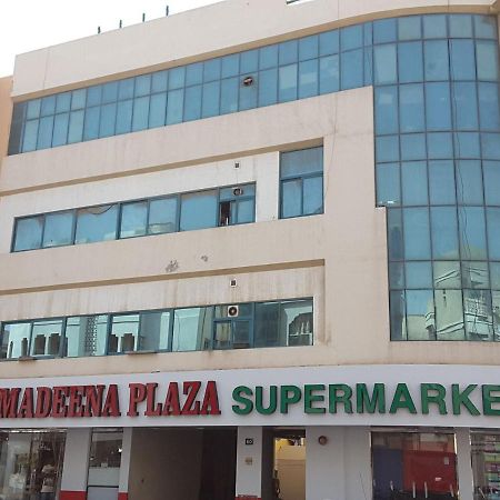 Brand New Boys Hostel 5 Min Walk From Burjuman Metro Station Exit-4 With All Brand New Furnishings & Free Facilities Ντουμπάι Εξωτερικό φωτογραφία