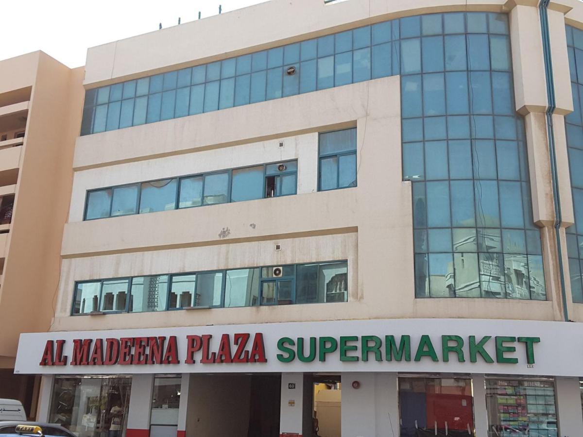 Brand New Boys Hostel 5 Min Walk From Burjuman Metro Station Exit-4 With All Brand New Furnishings & Free Facilities Ντουμπάι Εξωτερικό φωτογραφία